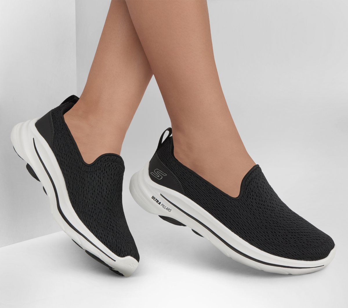 GO WALK 8 - Julietta - Image 2