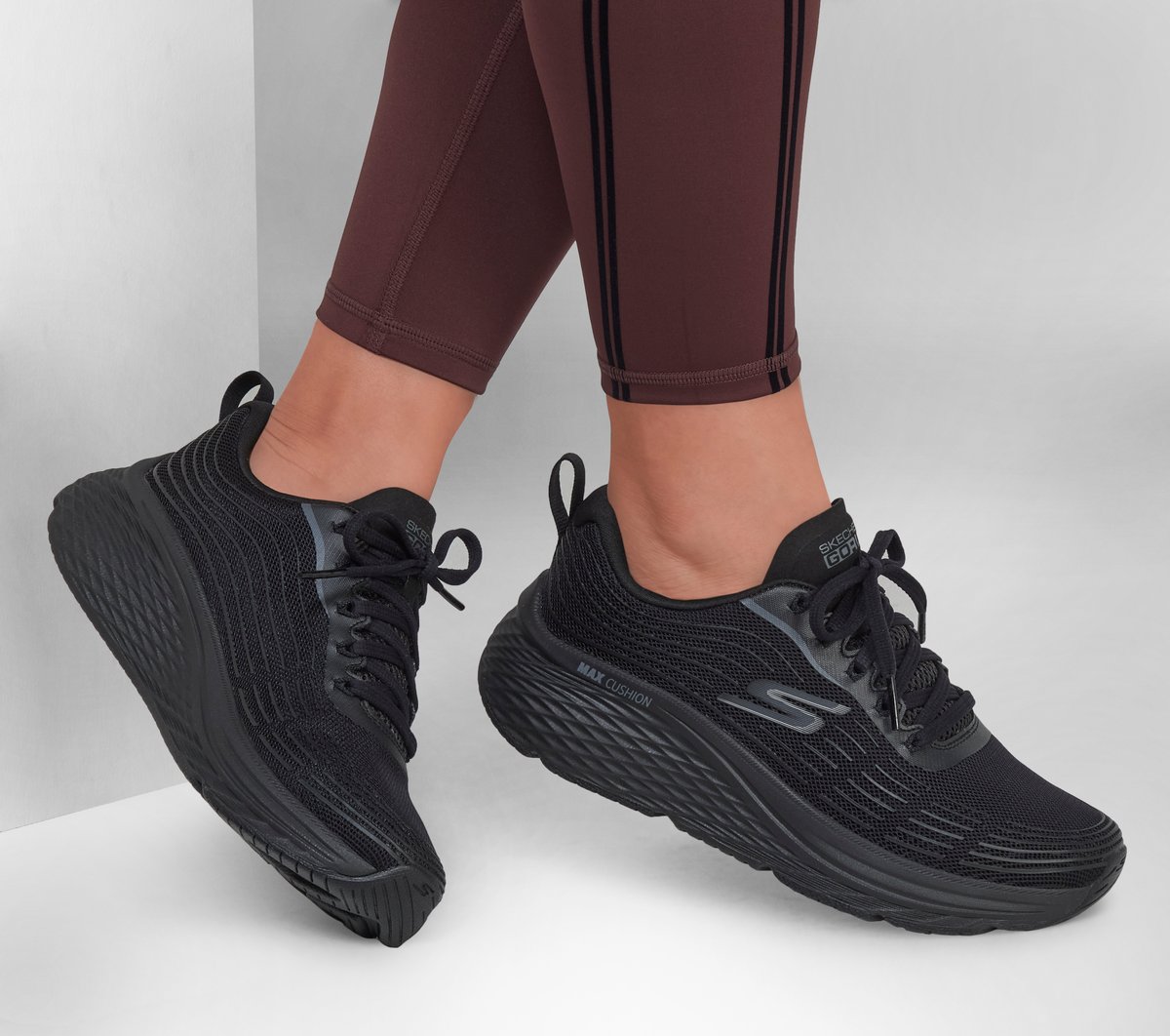 Max Cushioning Elite 2.0 - Image 2