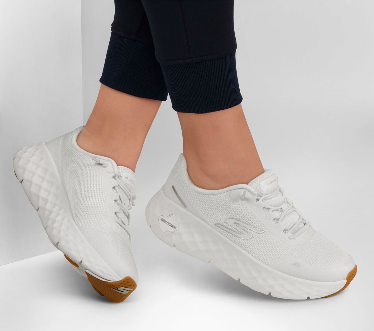 GO WALK Max Cushioning Flex - Image 2